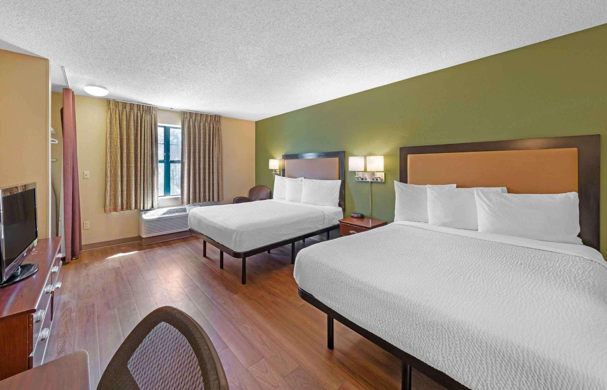 Extended America - - West End Hotel Billings